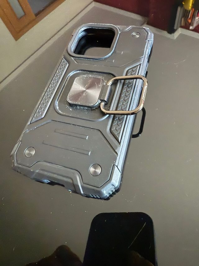 Funda iPhone 14 Pro - Resistente en muy buen estad