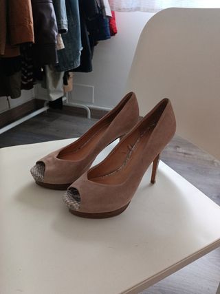 Tacones Zara beige-marrón