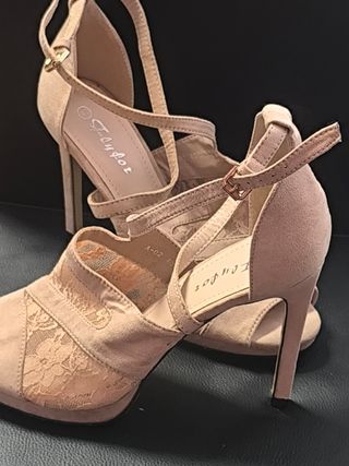 Tacones  beige mujer