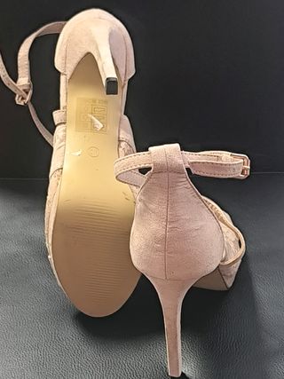 Tacones  beige mujer