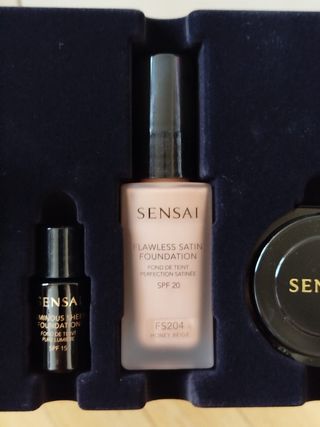 Sensai Kanebo Cellular Performance Total Lip