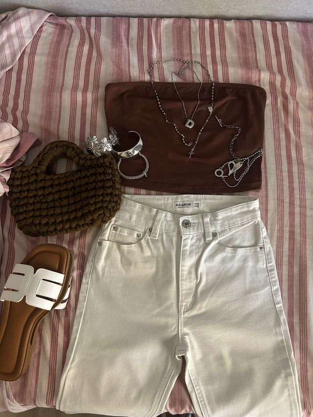 Jeans Pull&Bear bianchi a zampa