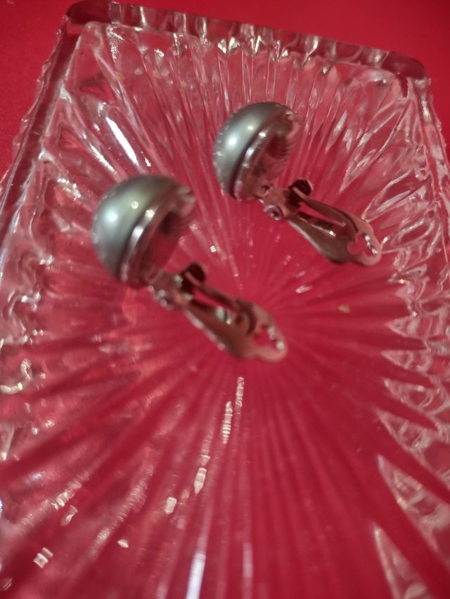 Pendientes de plata,perla verde grisacea