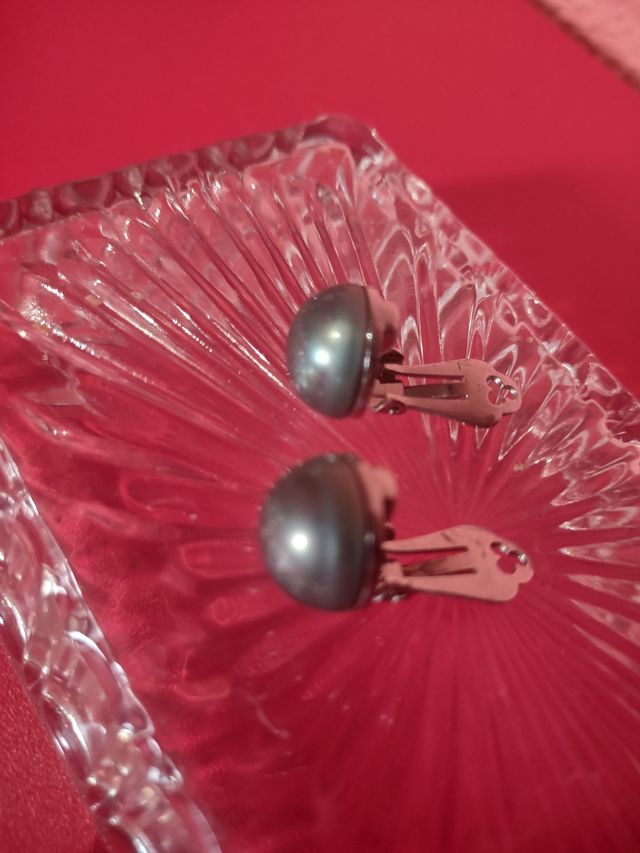 Pendientes de plata,perla verde grisacea