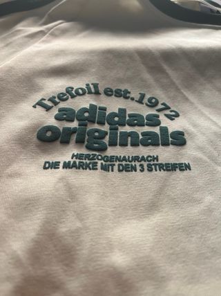 Camiseta Adidas Originals Beige