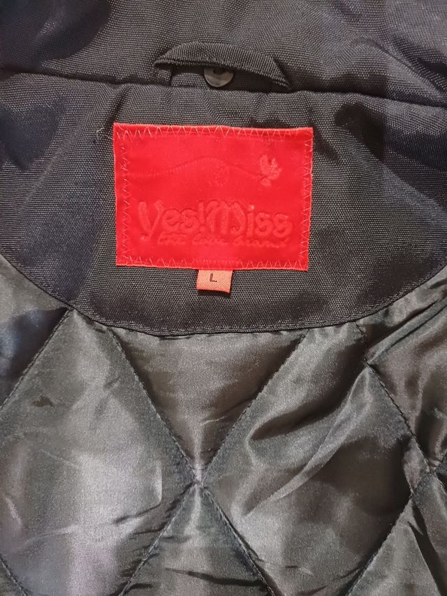 Giacchetto in tessuto tecnico 