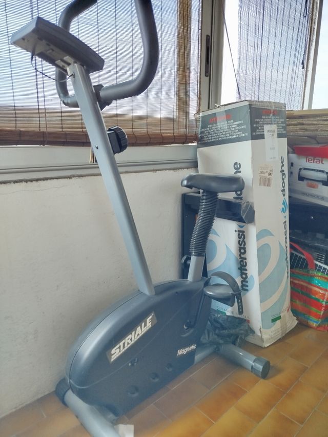 Bicicleta estática Striale Magnetic