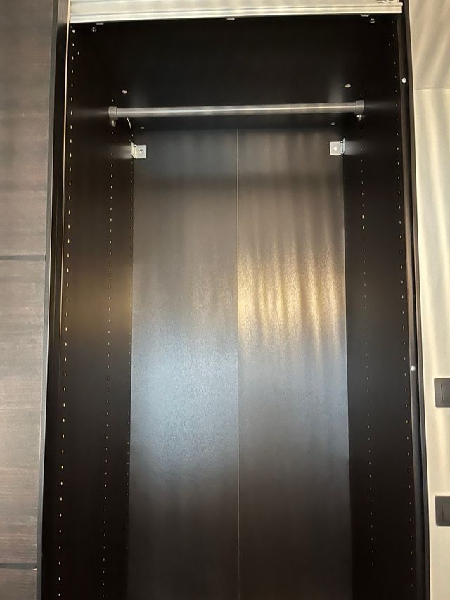 Armario deslizante Ikea - Negro