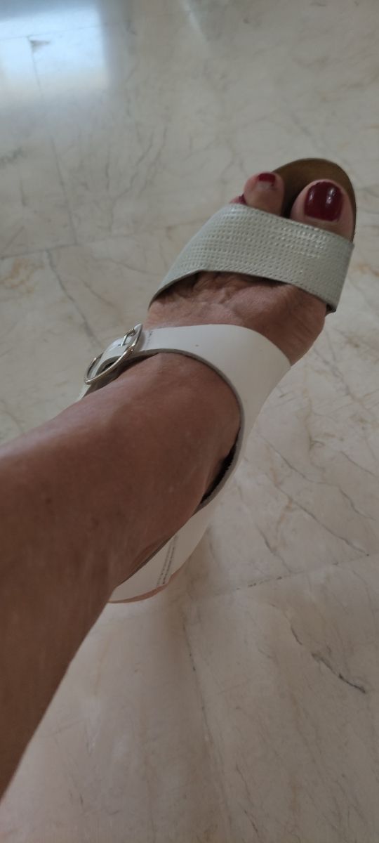 Sandalias tacón blancas