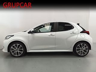 Toyota Yaris Hybrid Style