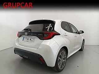Toyota Yaris Hybrid Style