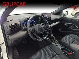 Toyota Yaris Hybrid Style