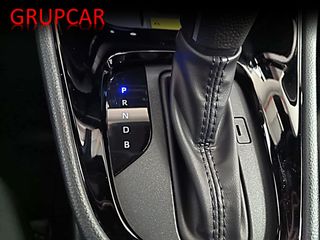 Toyota Yaris Hybrid Style