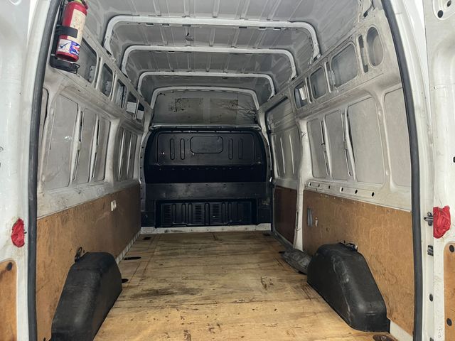 Ford Transit 2012