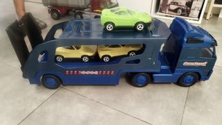 Camión Volvo transporte coches Gozan Series 2