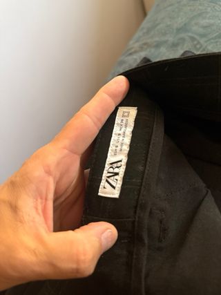 Pantalones Zara cuadros negros