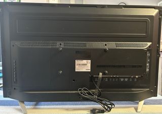 Television 32” SHARP