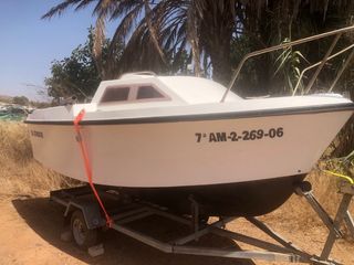 Embarcación 4,20m - (velero) adaptado a motor .