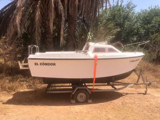 Embarcación 4,20m - (velero) adaptado a motor .