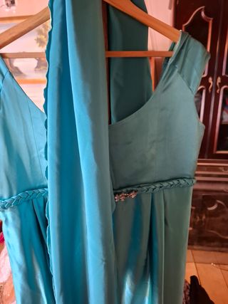 Vestido fiesta turquesa T.L-XL muy bonito 