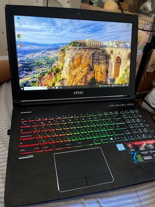 Portátil MSI Dominator Pro
(garantia i factura)