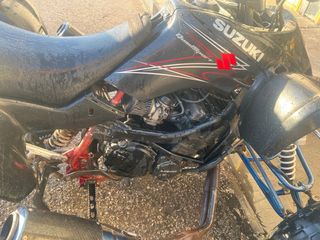 Quad Suzuki LTZ, motor GSX 600