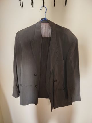 Traje gris oscuro - Chaqueta y pantalón ,