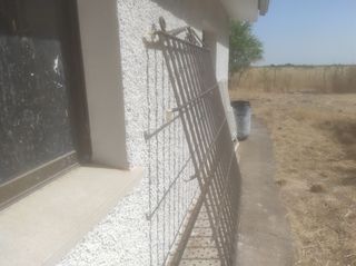 Reja antigua de hierro forjado