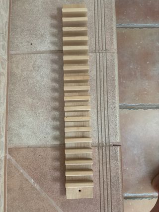 Organizador DVD de madera, 17 baldas