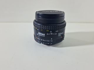 Objetivo Nikkor 50mm f/1.8 AF – Made in Japan