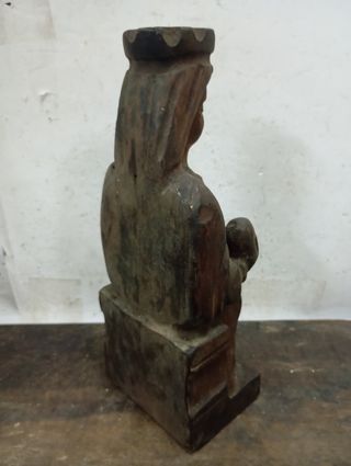 Figura Virgen con Niño Románica