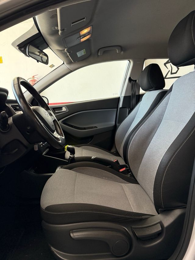 Hyundai i20 2015 “SOLO 110.000KM”