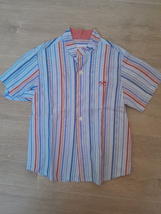 Conjunto camisa rayas y pantalón niño.