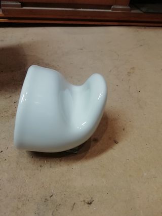 Percha Roca cerámica blanca,