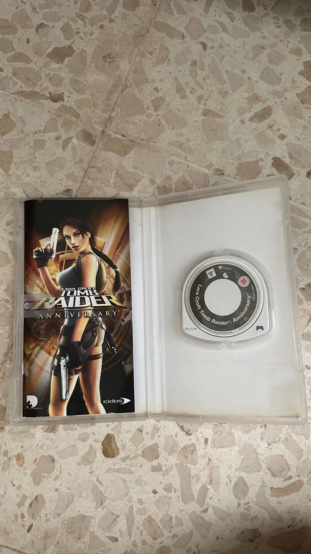 Anniversario di Lara Croft Tomb Raider - PSP