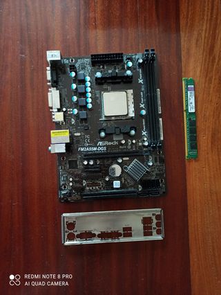 Placa base ASRock FM2A55M-DGS + AMD