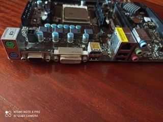 Placa base ASRock FM2A55M-DGS + AMD