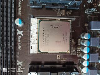 Placa base ASRock FM2A55M-DGS + AMD