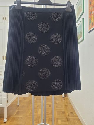 Falda negra Emanuel Ungaro 