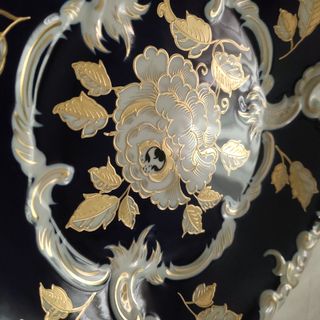 PLATO PORCELANA WALLENDORF AZUL COBALTO Y ORO
