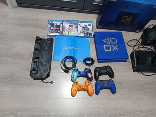 PS4  Azul  + Accesorios. Versión 12.50