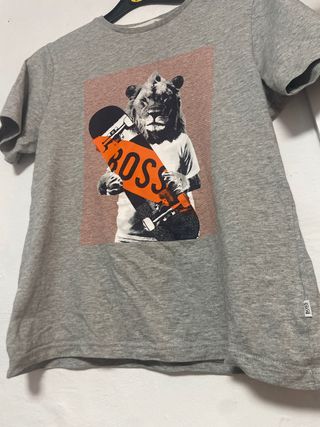 Camiseta BOSS gris - León Skate