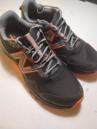 New Balance MT410 - Zapatillas Trail