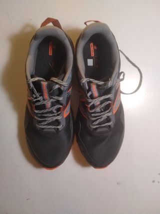 New Balance MT410 - Zapatillas Trail