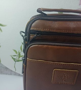 Bolso bandolera piel marrón hombre