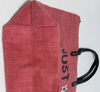 Bolsa de playa grande, en color rojo granate