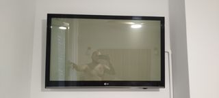 TV LG 42" negra