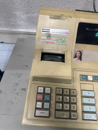 Caja registradora antigua