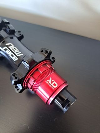 Cubos New Race Lefty - Cannondale