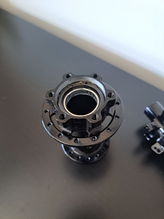 Cubos New Race Lefty - Cannondale